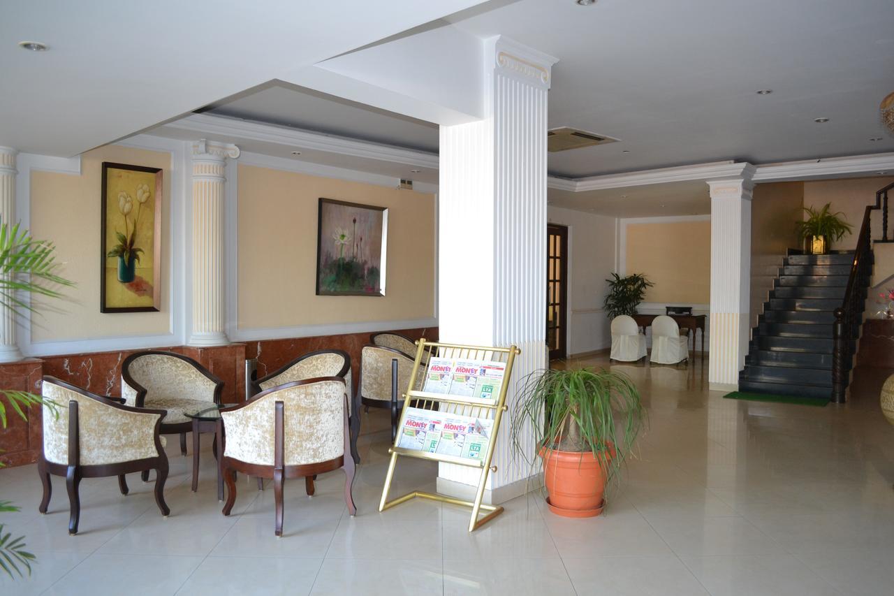Hotel Ashish International Bhilai Esterno foto